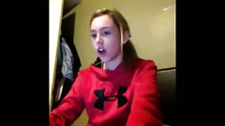 Adolescente maduro videos caseiros nacionais ensina uma garota a chupar um cara, usando a técnica Deepthroat