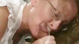 Garotas vídeo de pornô brasileiro caseiro tatuadas estão prontas para sexo grupal de verdade com um membro