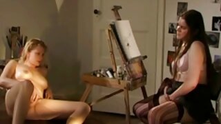Lésbicas tatuadas na cama pornô brasileiro caseiro fazendo vídeos caseiros de masturbação