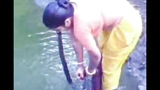 Mãe vídeos brasileiro caseiro bêbada viu um pau macho comprido e chupou avidamente