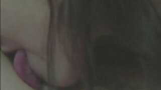 Morena videos de sexo caseiro amador brasileiro esbelta de cueca conhece um cara e se entrega a ele na sala